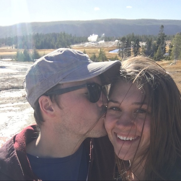 Meet your Posher, Alecia - Picture 2 of 3